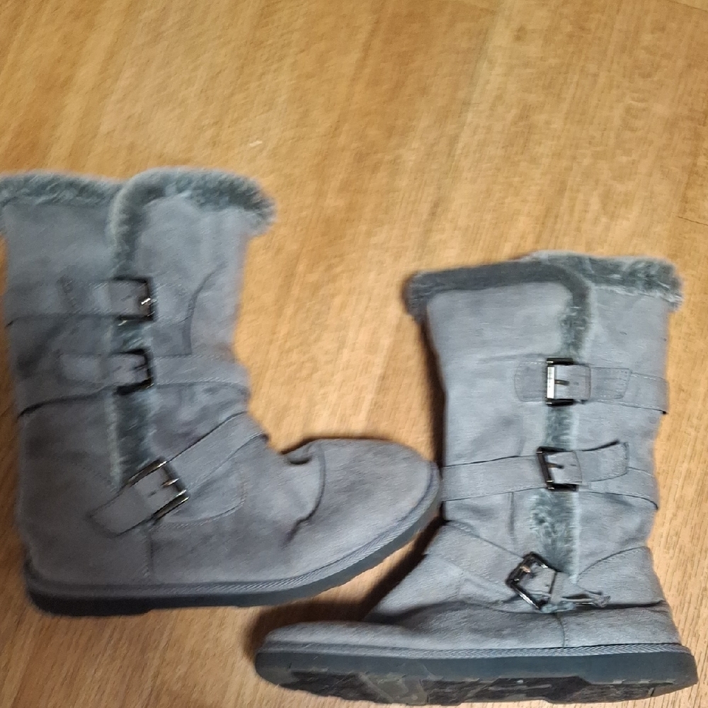 Sugar Gray Winter Rain Boots with Buckle Straps